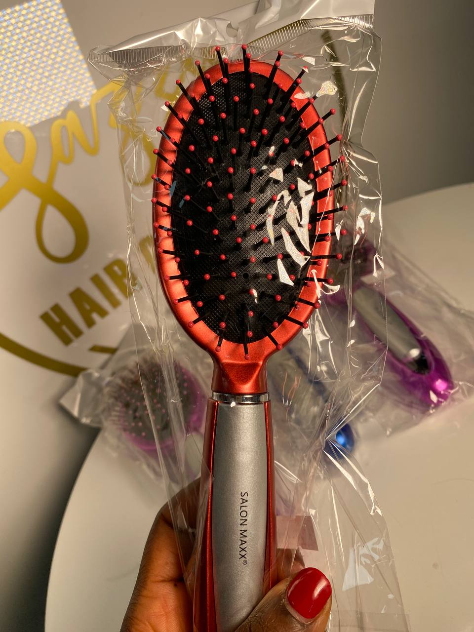 Hair brush